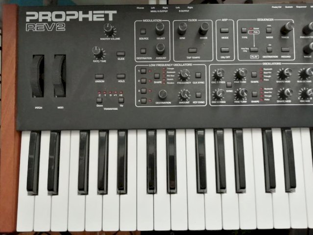 PROPHET rev2 Dave Smith instruments PROPHET REV 2