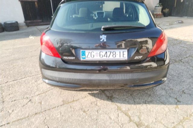 Peugeot 207 1.4i, reg godinu