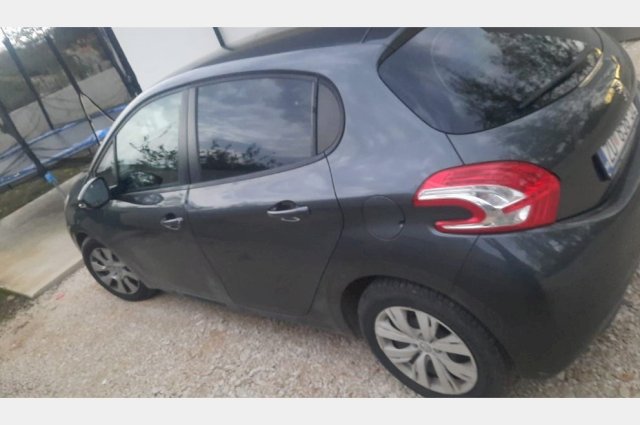 Peugeot 208 1.4hdi