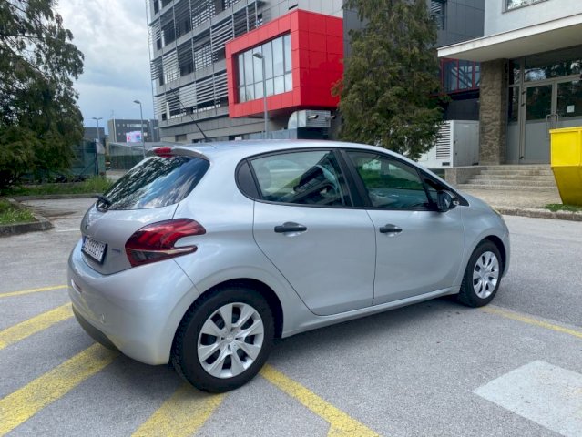 Peugeot 208 1,6 BlueHDi