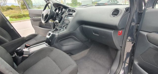 Peugeot 5008 1,6 HDi