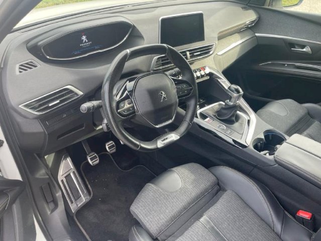 Peugeot 5008 2,0 BlueHDI