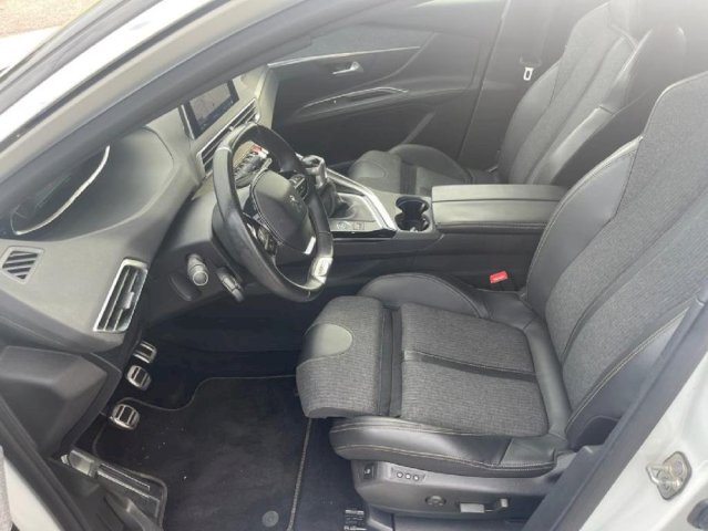 Peugeot 5008 2,0 BlueHDI