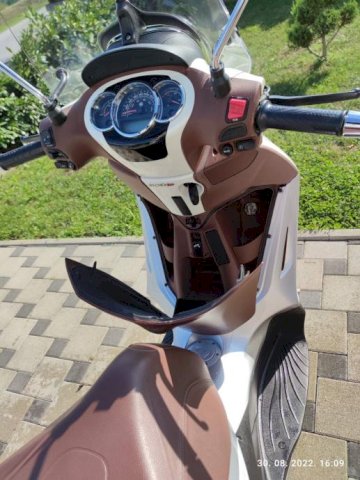 Piaggio Beverly 300 cm3