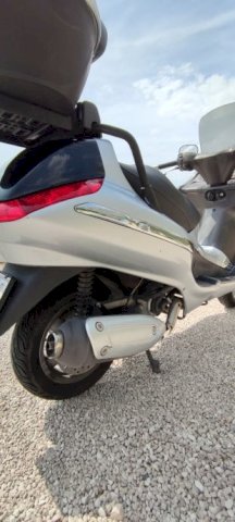 Piaggio X8 200 cm3, 2005 god.