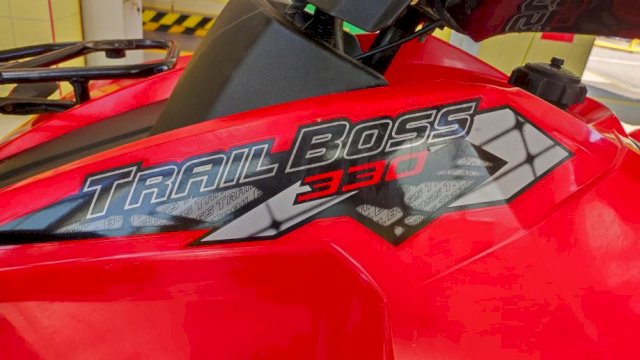 Polaris TRAIL BOSS 330 cm3, 2012 god.