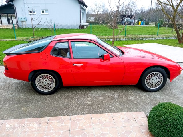 Porsche 924 2.0