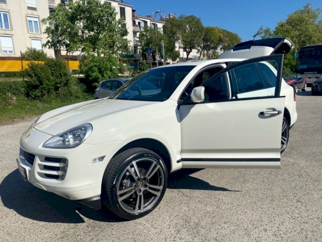 Porsche Cayenne 3,0 V6 TDI automatik