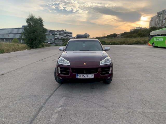 Porsche Cayenne 3,6 V6