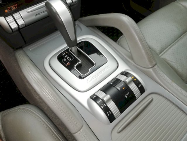 Porsche Cayenne 4,5 V8
