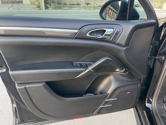 Porsche Cayenne S 4.2 V8 TDI Sport Edition