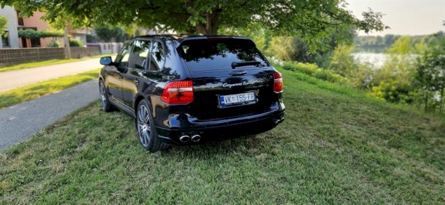 Porsche Cayenne Turbo 500ks