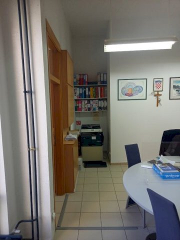 Poslovni prostor u samom centru Osijeka 59 m2