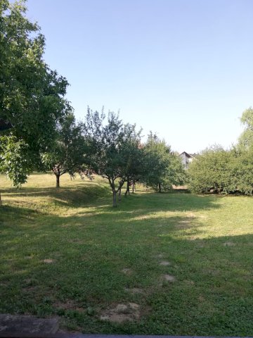 2 kuće u Našicama