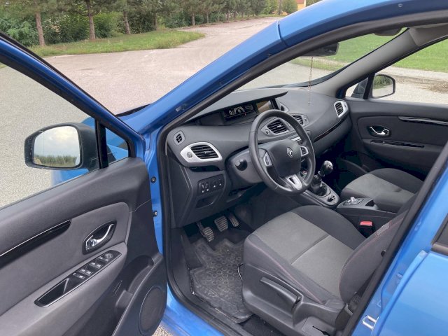 Renoult Scenic 2012 godina 1.5 dci