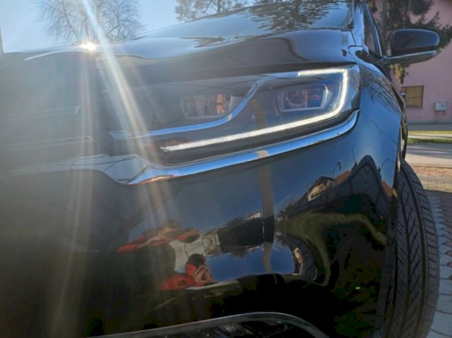 Renault Espace dCi 160 Zen EDC
