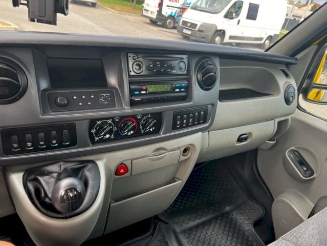 Renault Master 2.5 klima,B kategorija,tempomat