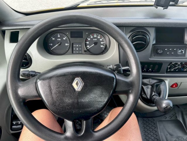 Renault Master 2.5 klima,B kategorija,tempomat