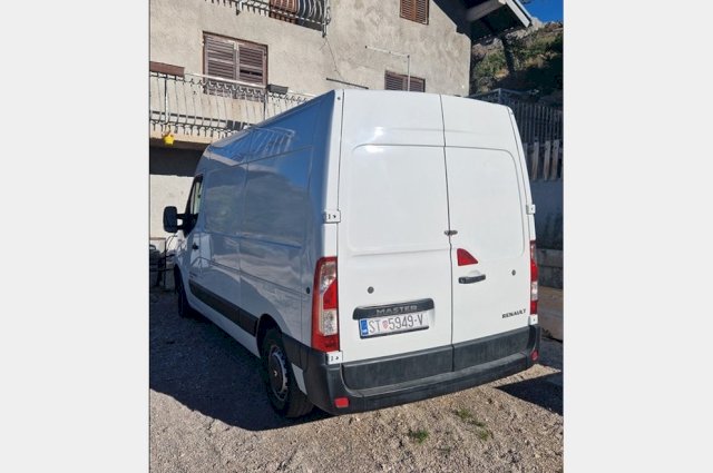 Renault Master L2H2