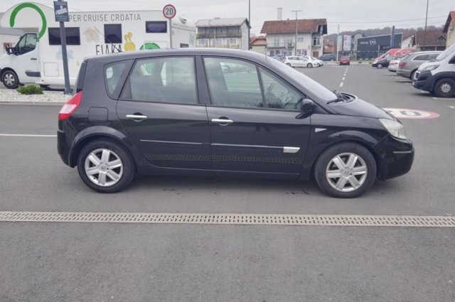 Renault Megane Scenic 1.9dci 96kw zamjena za novi