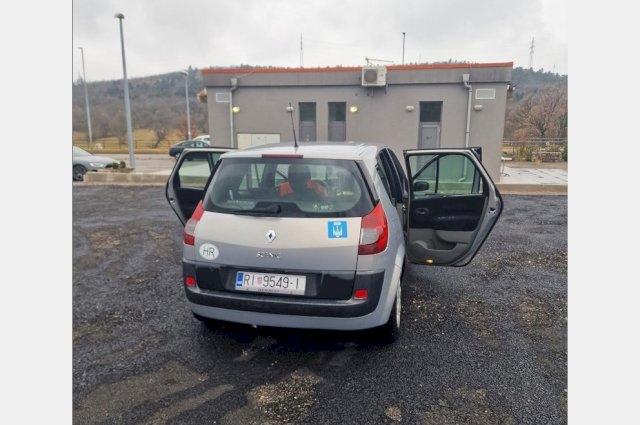 Renault Scenic 1.5dci