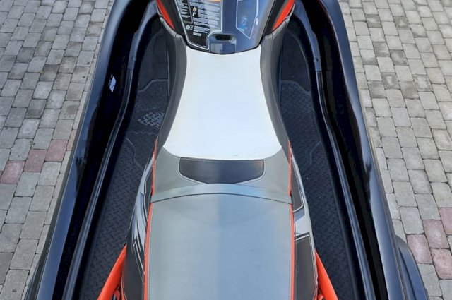 SEA DOO RXT 260 RS + PRIKOLICA--190 RADNIH SATI--