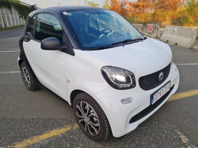 SMART FORTWO 1.0 , 2015., 103TKM, REG 1g. ,KLIMA
