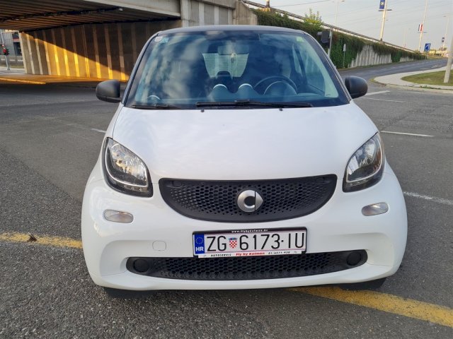 SMART FORTWO 1.0 , 2015., 103TKM, REG 1g. ,KLIMA