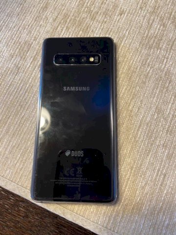 Samsung S10
