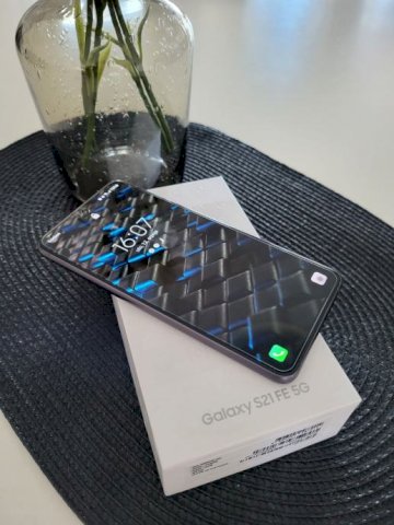 Samsung S21 FE