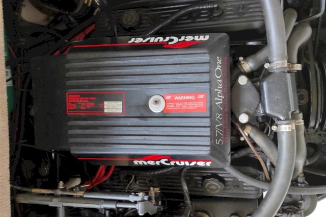 Sea Ray Sundancer 250