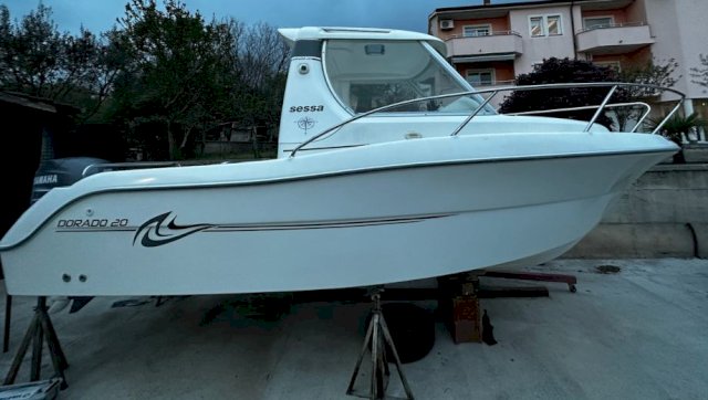 Sessa Dorado 20