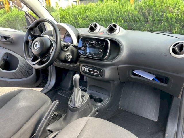 Smart fortwo 2016 god
