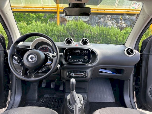 Smart fortwo 2016 god