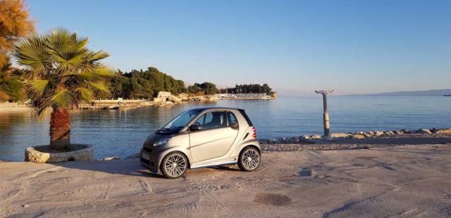 Smart fortwo - Brabus 17'' - Android 10''