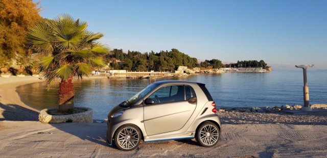 Smart fortwo - Brabus 17'' - Android 10''