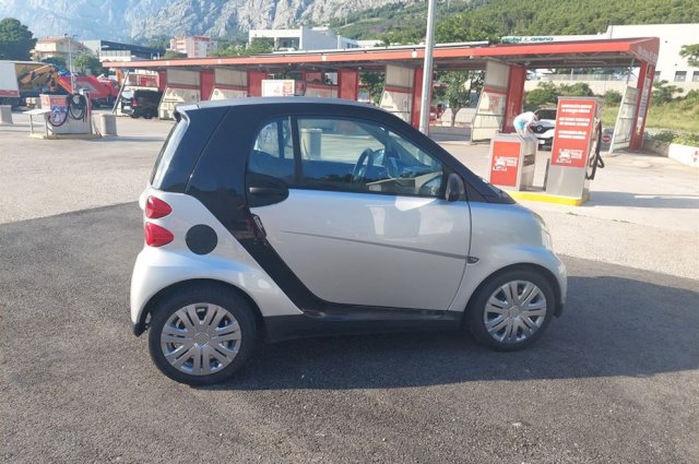 Smart fortwo coupe 451 1,0 MHD