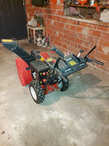 Snježna freza OPTIMA ME 66