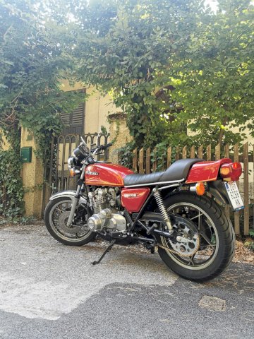 Suzuki GS500e