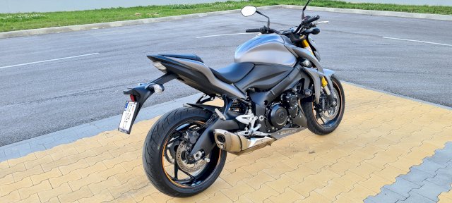 Suzuki GSX-S 1000