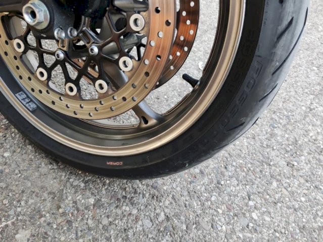 Suzuki Gsxr 1000 999 cm3, 2010 god.