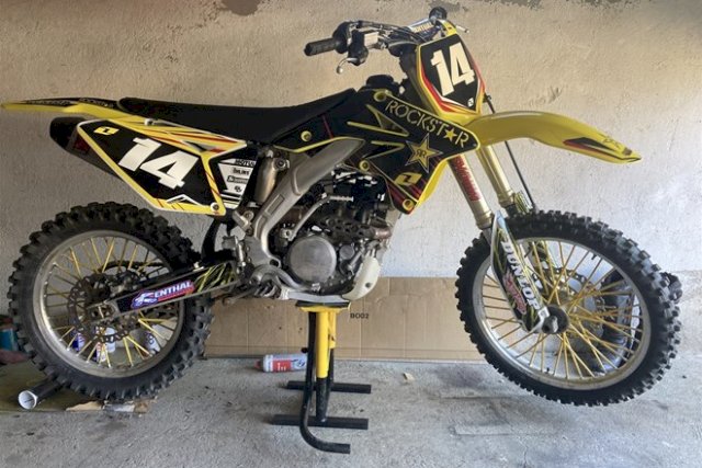 Suzuki RMZ 250