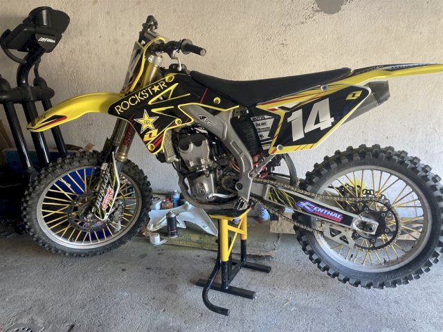 Suzuki RMZ 250