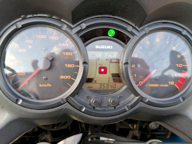 Suzuki V Strom 650 35kw spušten, 2004 god.