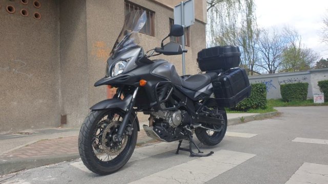 Suzuki V-strom DL650XA 650 cm3, 2015 god.