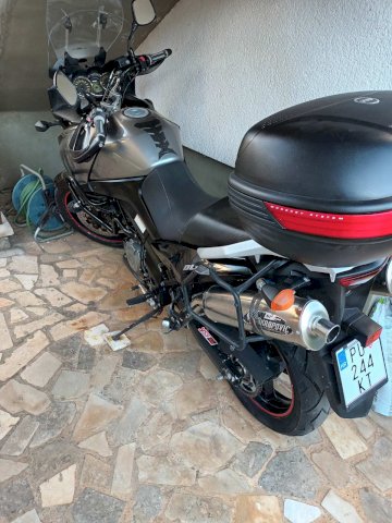 Suzuki Vstrom 1000