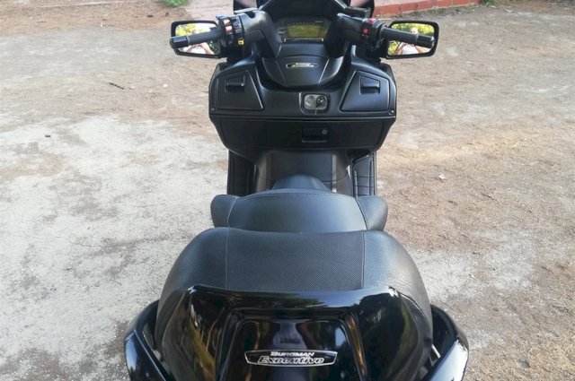 Suzuki burgman 650 Executive