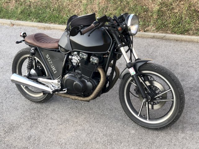 Suzuki gsx 400 caffe racer