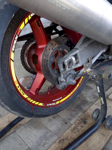 Suzuki gsxr 750 k2