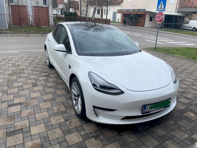 Tesla Model 3 LONG RANGE, moze zamjena za kombi i